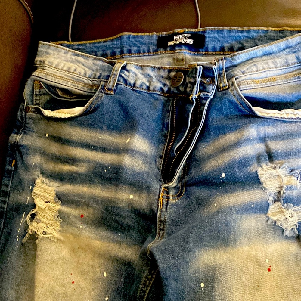 Riot empire distressed denim jeans 32x32